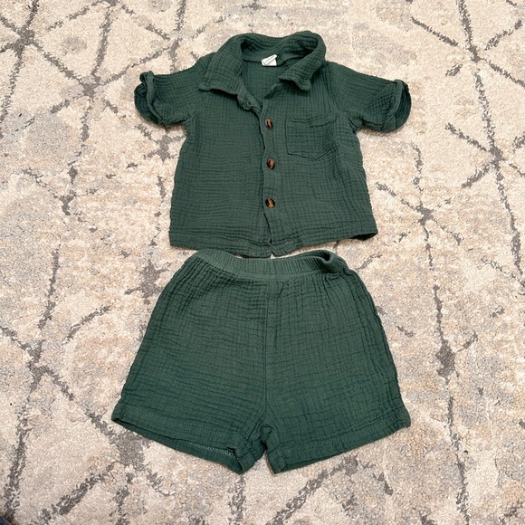 Baby boy clothes bundle 🦖 - Picture 2 of 5